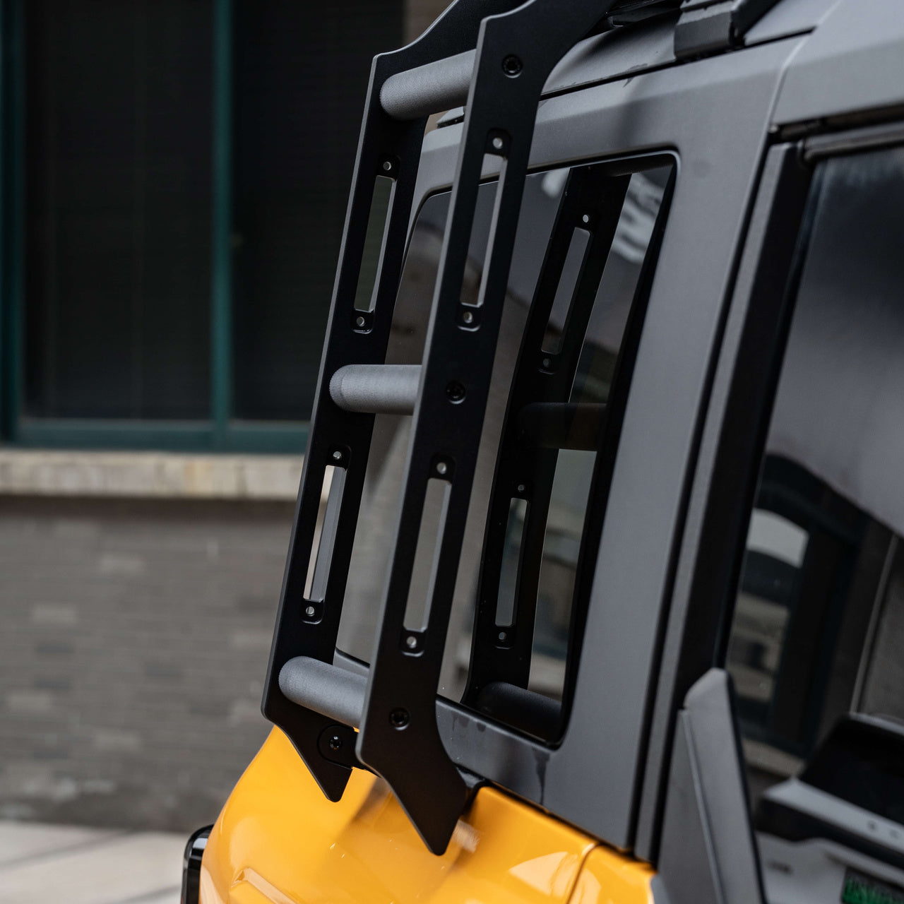 Heavy-Duty Modular Roof Platform for Ford Bronco — product image 6