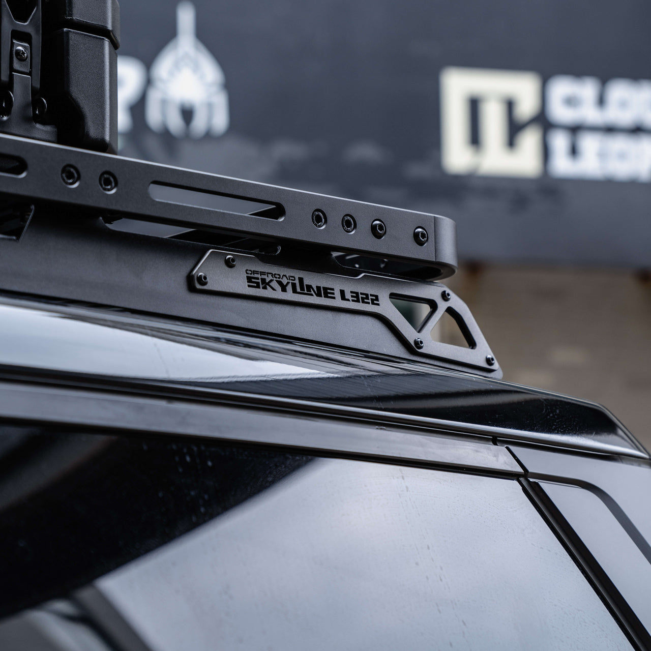 Heavy-Duty Modular Roof Platform for Classic Range Rover — product image 7