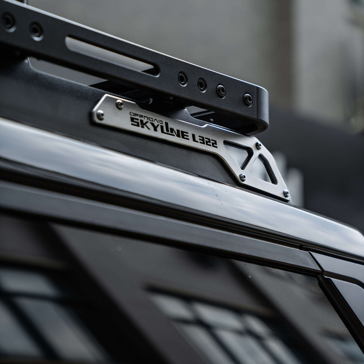 Heavy-Duty Modular Roof Platform for Classic Range Rover — product image 10