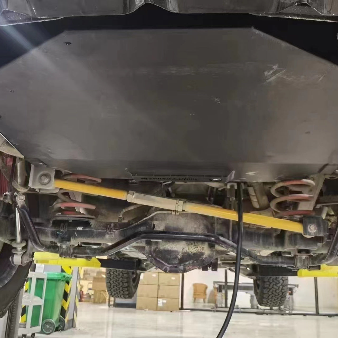 96L Auxiliary Fuel Tank for SAIC Maxus D90 — main product image