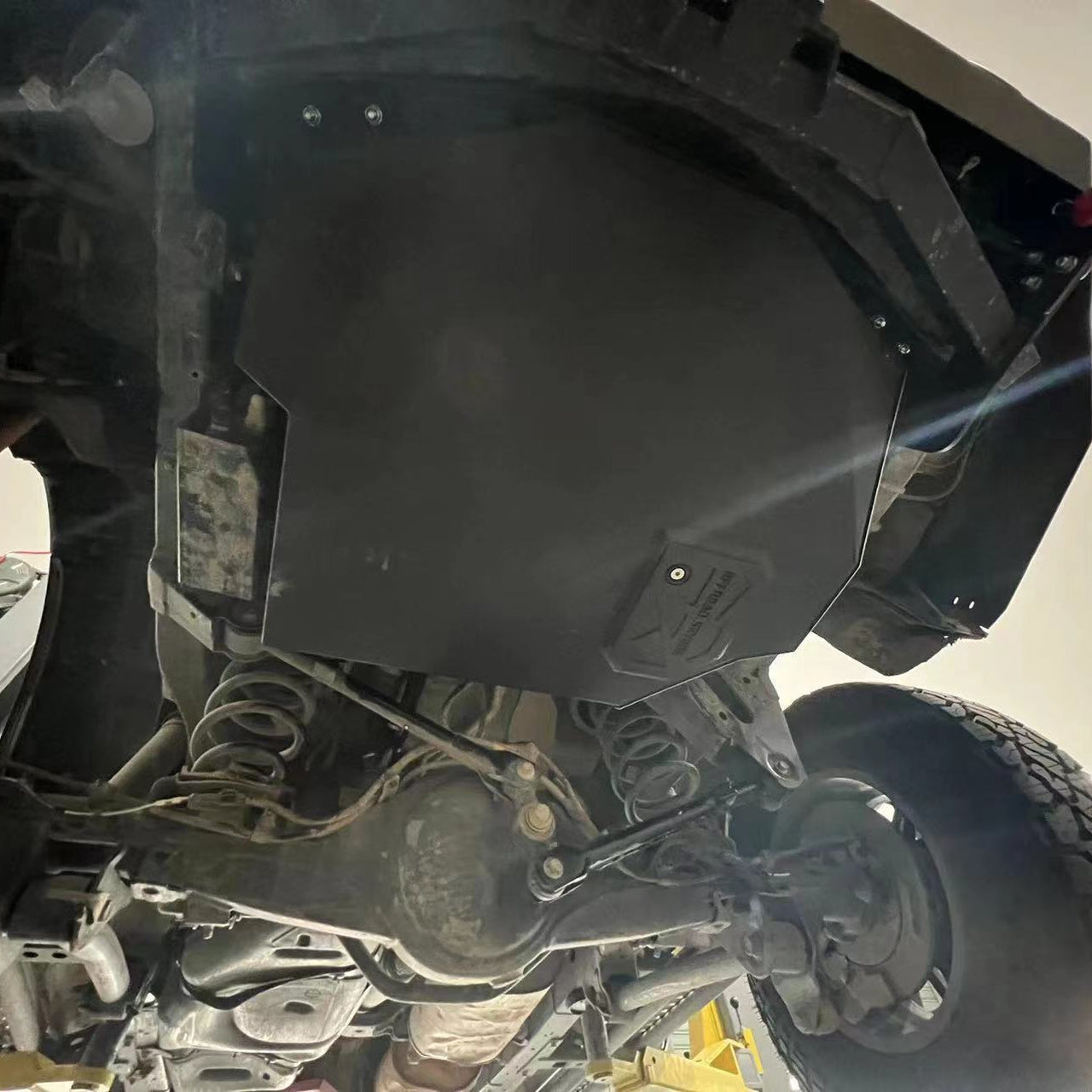 103L Auxiliary Fuel Tank for Ford Everest — main product image