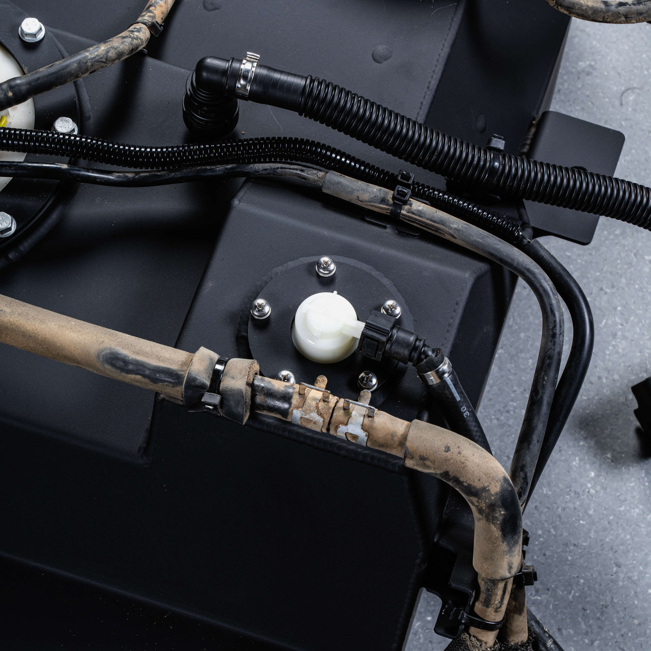132L Replacement Main Fuel Tank for Toyota / Lexus LC200 5.7&4.6… — product image 5