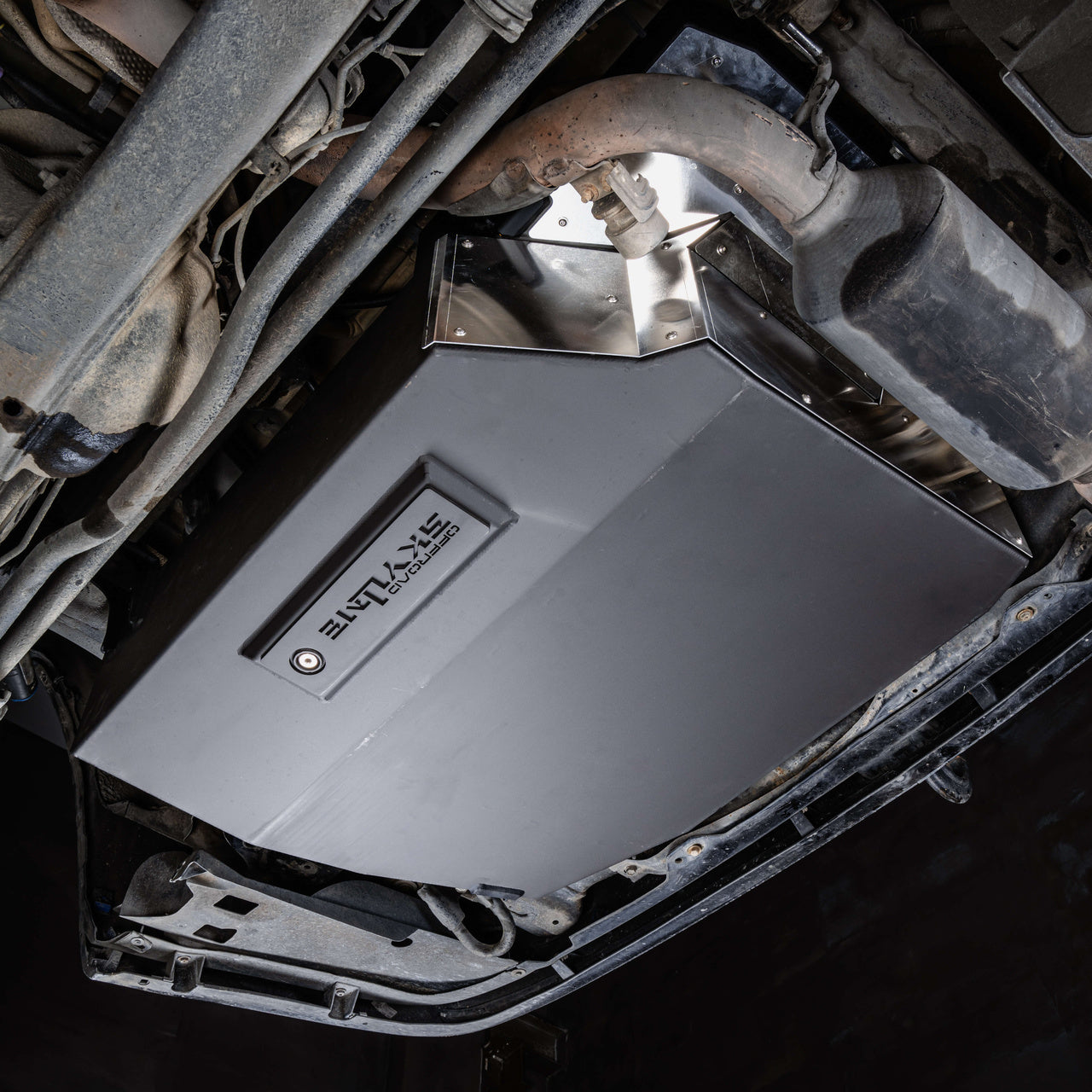 155L Auxiliary Fuel Tank for Toyota / Lexus LC200 / LX570 — product image 5