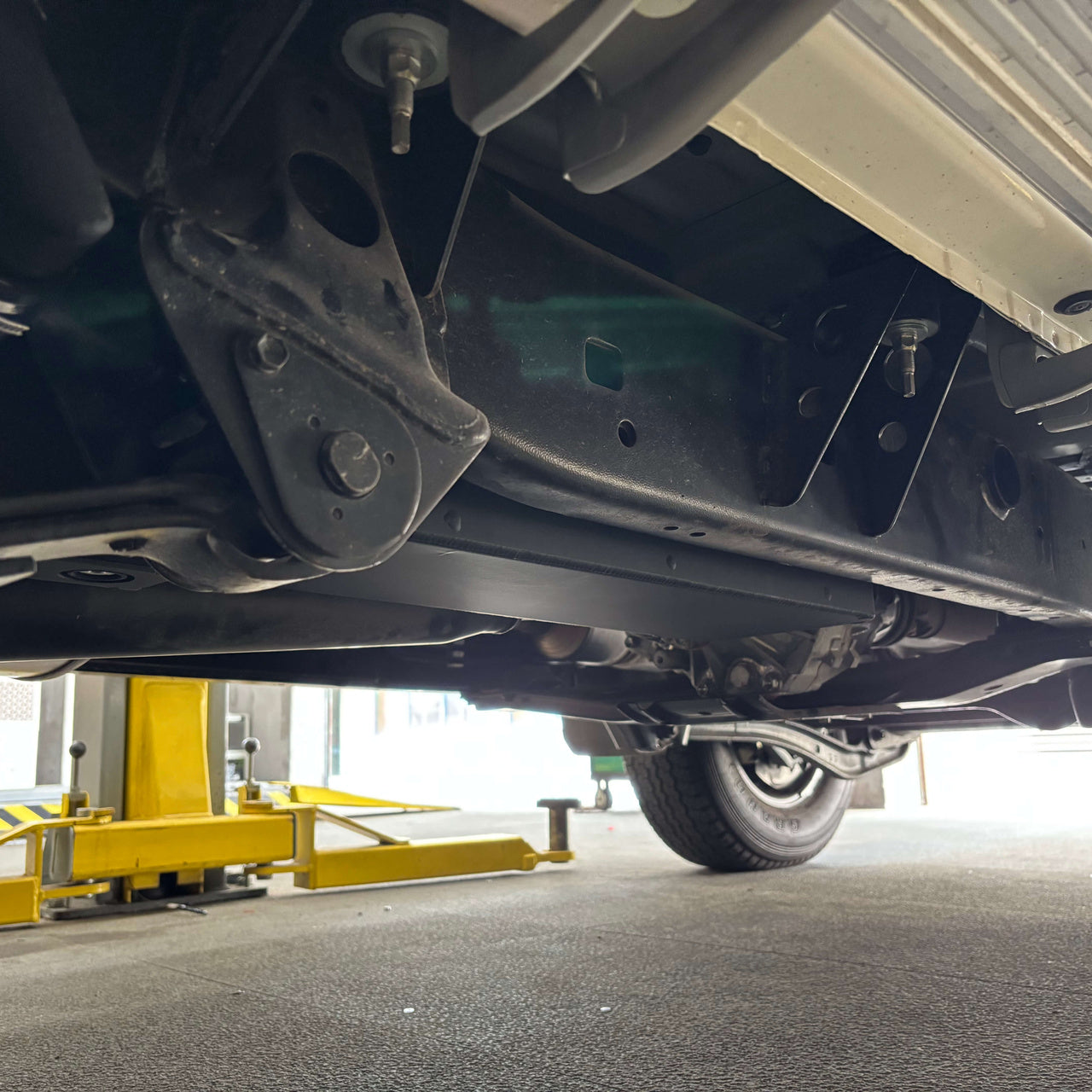 57.2L Auxiliary Fuel Tank for Toyota LC76 — product image 5