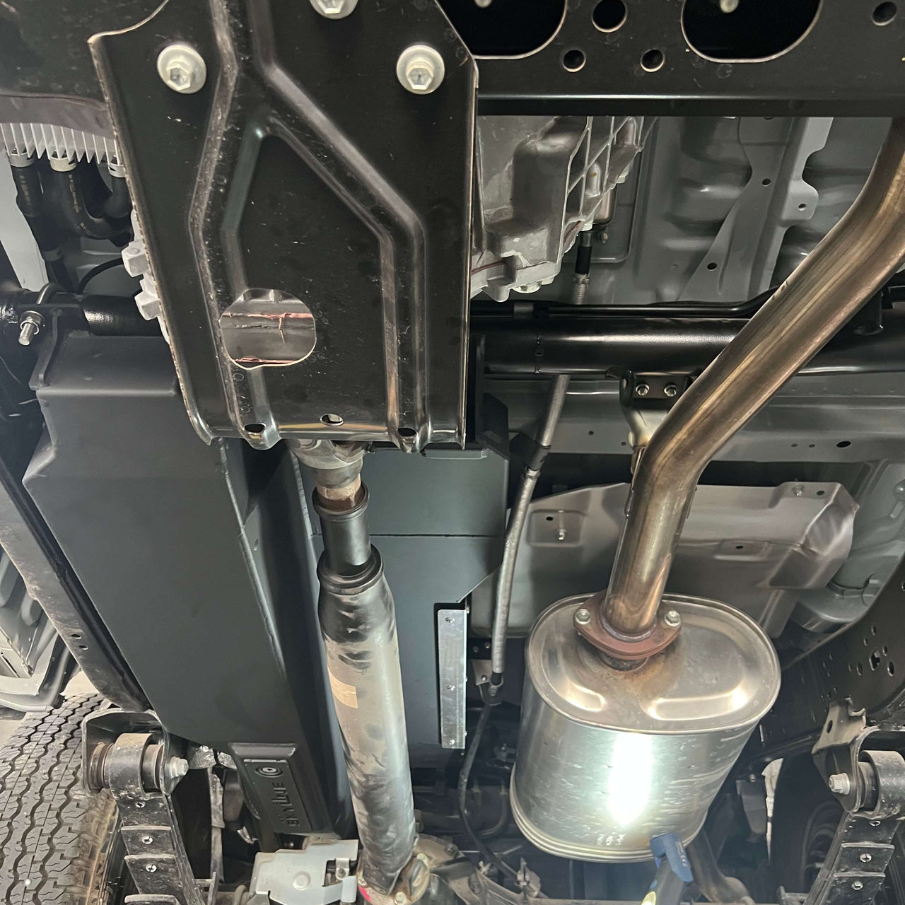 57.2L Auxiliary Fuel Tank for Toyota LC76 — product image 6