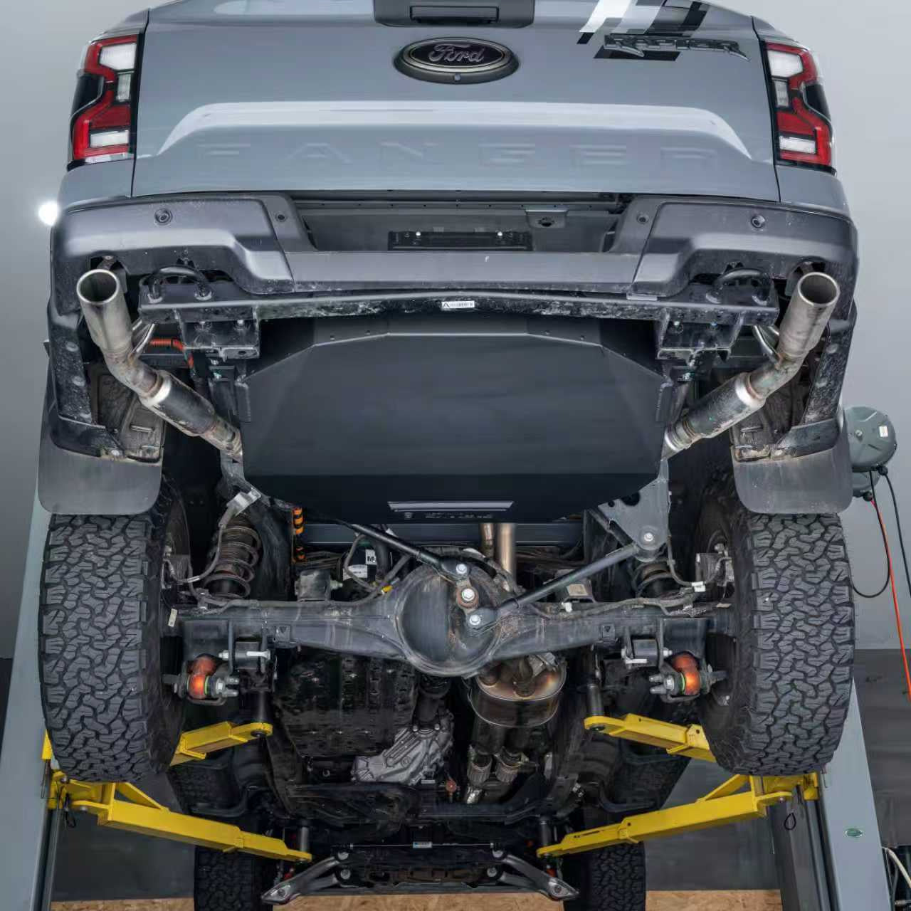 141L Auxiliary Fuel Tank for Ford Ranger Raptor — main product image