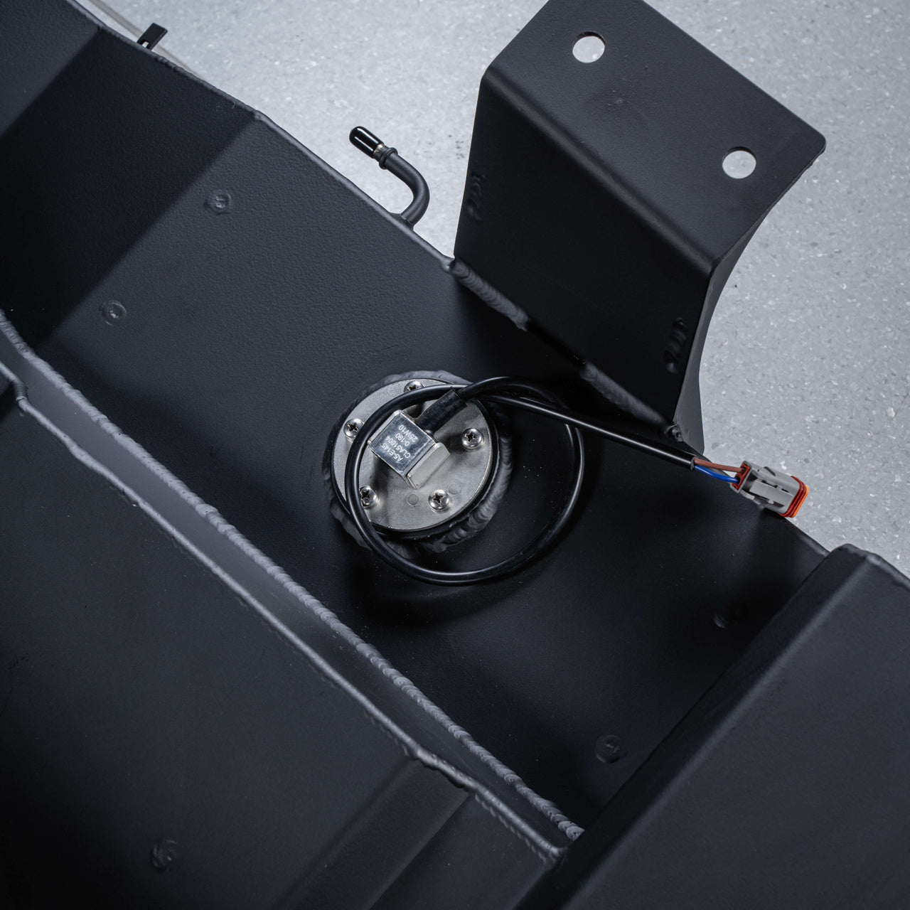 55L Auxiliary Fuel Tank for Tank 400Hi4-T — product image 5