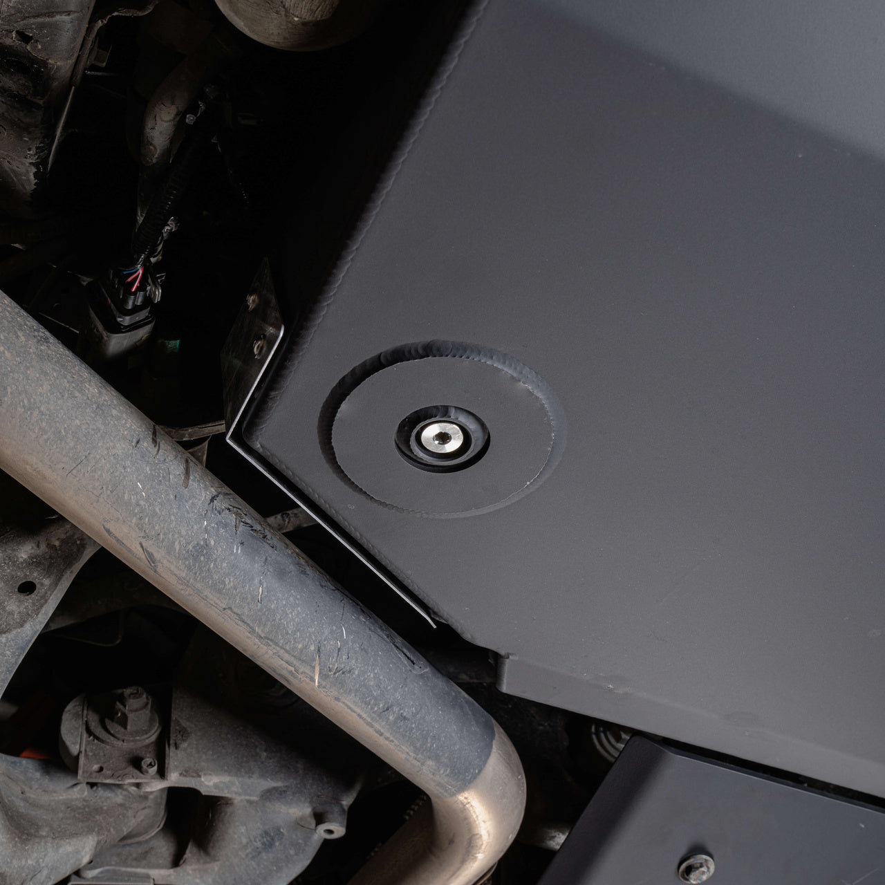108L Replacement Main Fuel Tank for Yangwang U8 — product image 4